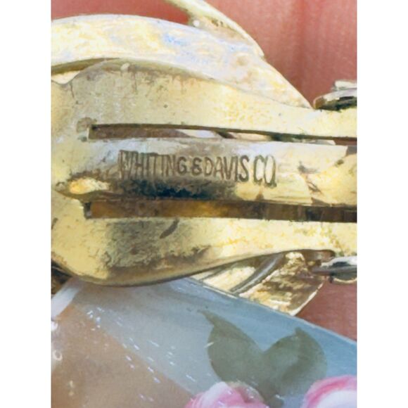 Stunning Vintage Cameo Intaglio Earrings by Whiting & Davis - Picture 7 of 8